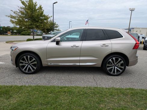 Certified 2023 Volvo XC60 B5 Ultimate w/ Climate Package AWD/4WD image 7