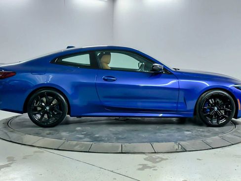 Used 2025 BMW M440i Coupe w/ Premium Package image 8