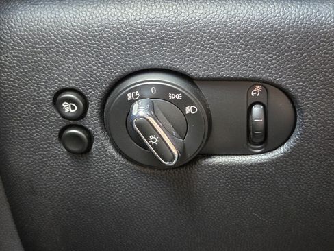 Certified 2023 MINI Cooper Convertible FWD image 19
