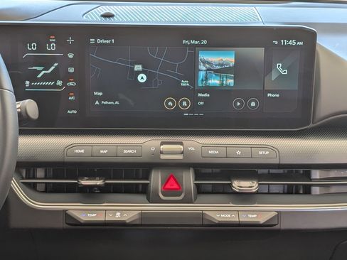 Used 2025 Kia K4 GT-Line w/ GT-Line Premium Package image 26