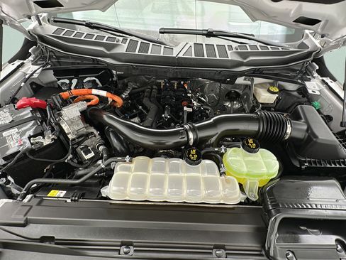 Used 2024 Ford F150 Lariat w/ Equipment Group 502A High AWD/4WD image 27