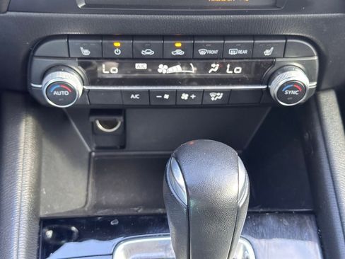 Used 2019 MAZDA CX-5 Touring image 34