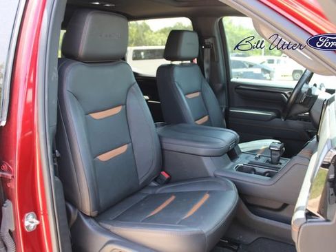 Used 2023 GMC Sierra 1500 AT4 w/ AT4 Premium Package AWD/4WD image 12
