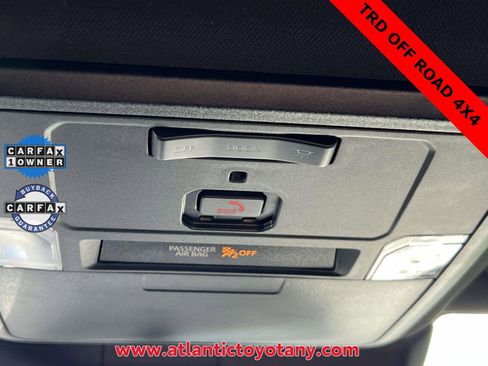 Used 2024 Toyota Tacoma TRD Off-Road image 32