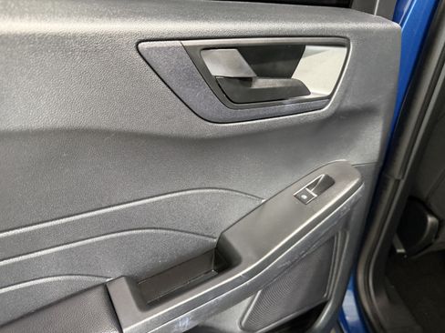 Used 2022 Ford Escape SE FWD image 22