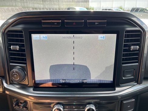 Used 2022 Ford F150 XLT w/ Equipment Group 302A High image 26