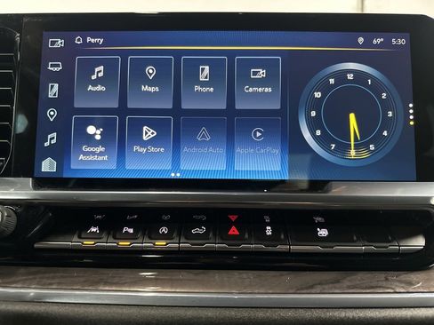 Used 2024 Chevrolet Silverado 1500 LTZ w/ LTZ Premium Package image 27