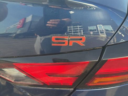 Used 2023 Nissan Altima 2.5 SR w/ SR Premium Package image 14