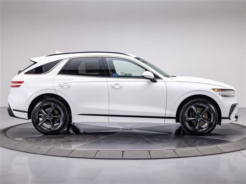 New 2026 Genesis GV70 3.5T Sport Prestige image 6