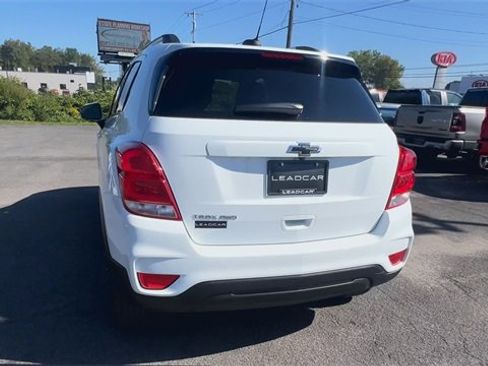 Used 2022 Chevrolet Trax LT w/ Sport Edition image 7