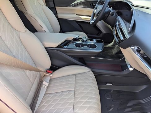 New 2026 Cadillac Lyriq V w/ LPO, Floor Liner Package image 19