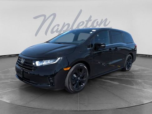 Used 2024 Honda Odyssey Sport image 1