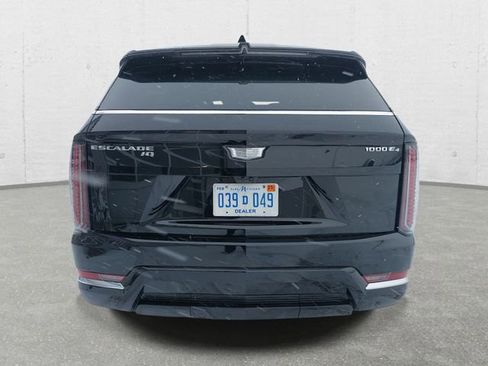 Used 2025 Cadillac Escalade IQ Luxury 1 w/ Smart Trailering package AWD/4WD image 6
