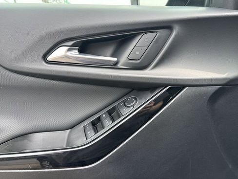 Used 2025 Chevrolet Equinox LT w/ Safety and Technology Package FWD image 20