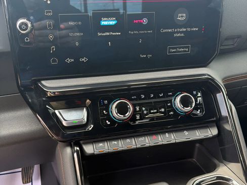 Used 2024 GMC Sierra 1500 AT4 w/ Technology Package image 13