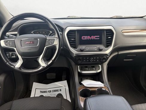 Used 2020 GMC Acadia SLE image 13
