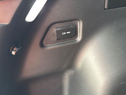 Used 2025 Hyundai Tucson SE AWD/4WD image 24