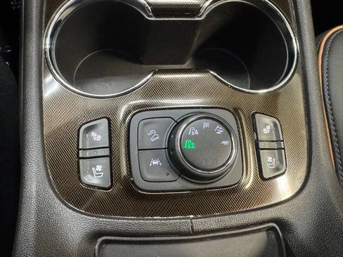 Used 2023 GMC Acadia AT4 w/ GMC Pro Grade Package AWD/4WD image 27