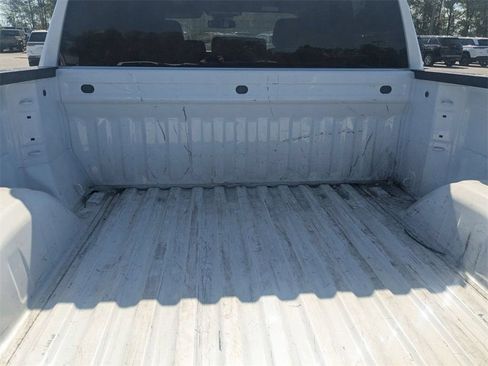 Used 2025 GMC Sierra 1500 SLT RWD image 29