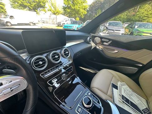 Used 2019 Mercedes-Benz C 300 Sedan image 18