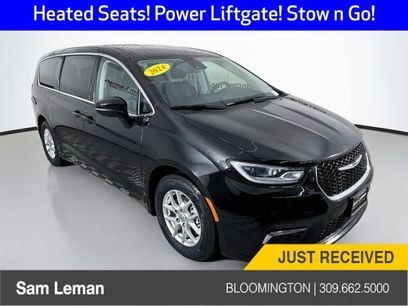 Used 2024 Chrysler Pacifica Touring-L