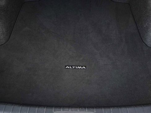 Used 2024 Nissan Altima 2.5 SV image 27