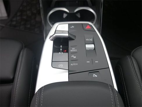 New 2026 BMW X1 xDrive28i w/ M Sport Package image 3