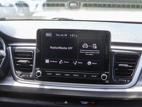 Used 2023 Kia Rio S FWD image 18