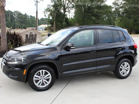 Used 2016 Volkswagen Tiguan S image 27