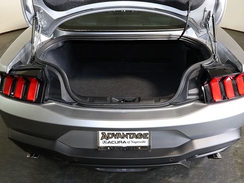 Used 2025 Ford Mustang Premium RWD image 28