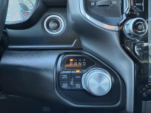 Used 2023 RAM 1500 Laramie image 31