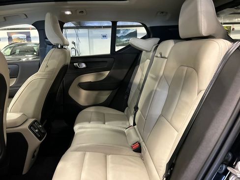 Used 2023 Volvo XC40 B5 Plus w/ Driver Assist Package AWD/4WD image 22