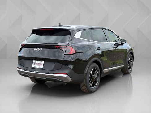 New 2026 Kia Sportage EX image 5