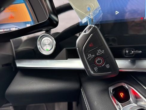 Used 2024 Chevrolet Corvette Stingray Coupe w/ 1LT image 42