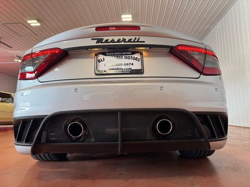Used 2016 Maserati GranTurismo MC image 11