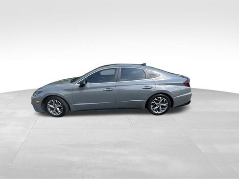 Used 2022 Hyundai Sonata SEL w/ Convenience Package FWD image 4