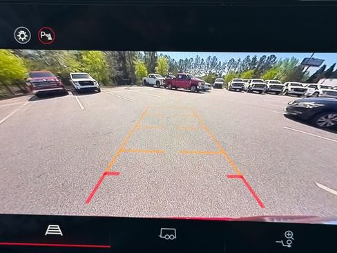 Certified 2025 GMC Canyon Elevation AWD/4WD image 29
