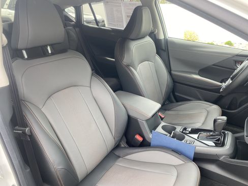 Certified 2025 Subaru Crosstrek 2.5i Limited w/ Crosstrek Mirror Package image 21