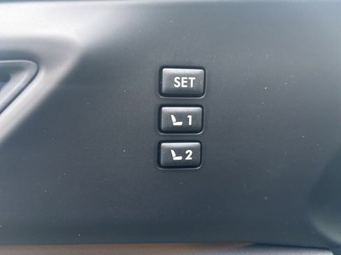 New 2025 Subaru Ascent Bronze Edition image 22