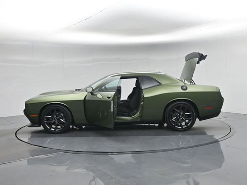 Used 2023 Dodge Challenger GT w/ Blacktop Package image 35