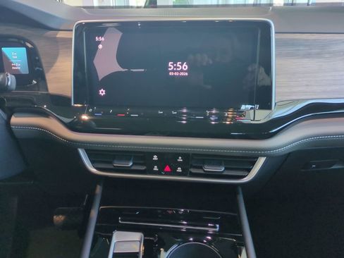 New 2026 Volkswagen Atlas SEL AWD/4WD image 32