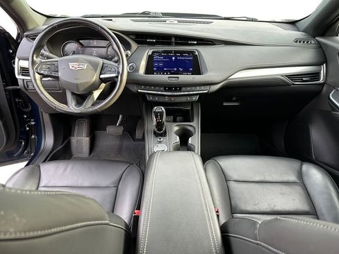 Used 2020 Cadillac XT4 Premium Luxury image 12