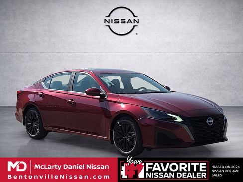 New 2026 Nissan Altima 2.5 SV FWD image 1