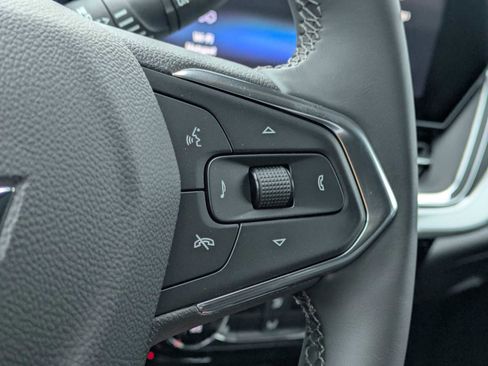 New 2026 Chevrolet Trax LT FWD image 25