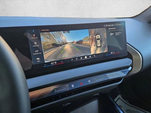 Used 2025 BMW X3 xDrive30i w/ Premium Package image 22