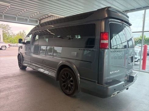 Used 2025 GMC Savana 2500 Extended w/ Driver Convenience Package RWD image 14