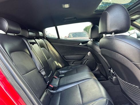 Used 2021 Kia Stinger GT-Line w/ Sun & Sound Package AWD/4WD image 16