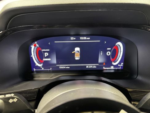 Used 2022 Nissan Pathfinder Platinum w/ Cargo Package image 21