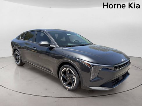 New 2026 Kia K4 EX FWD image 2