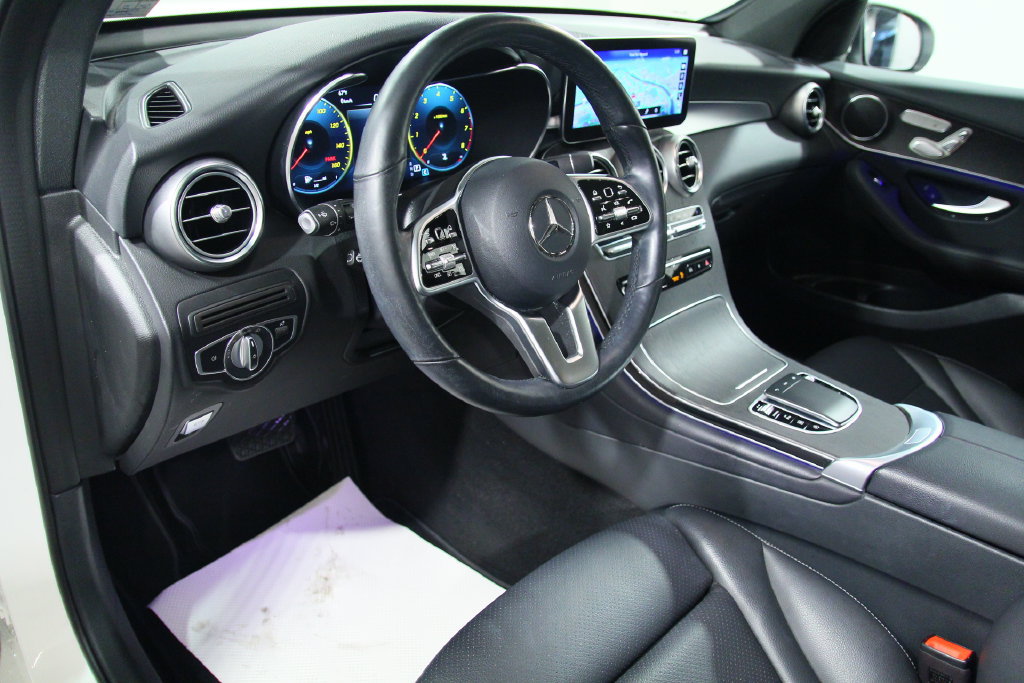 Certified 2022 Mercedes-Benz GLC 300 4MATIC image 5